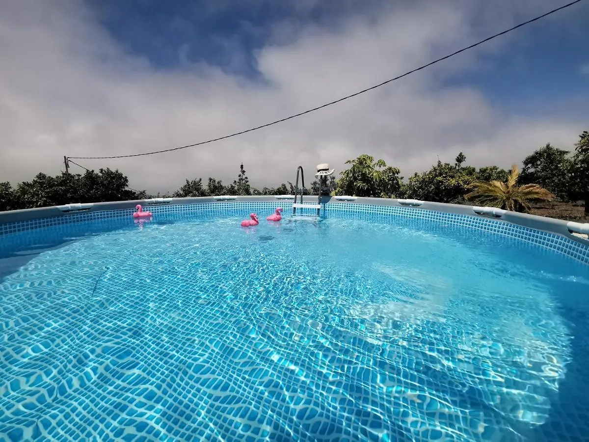 CASA RURAL DOLORES con PISCINA Y VISTAS A LA GOMERA Costa Adeje