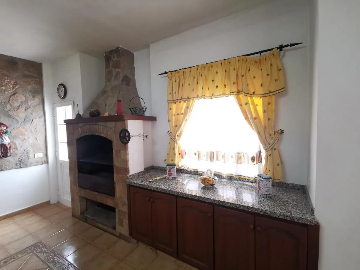 Сasa de vacaciones CASA RURAL DOLORES con PISCINA Y VISTAS A LA GOMERA Costa Adeje