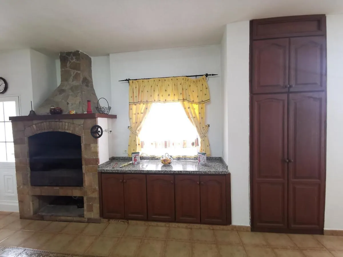 CASA RURAL DOLORES con PISCINA Y VISTAS A LA GOMERA Costa Adeje  Сasa de vacaciones