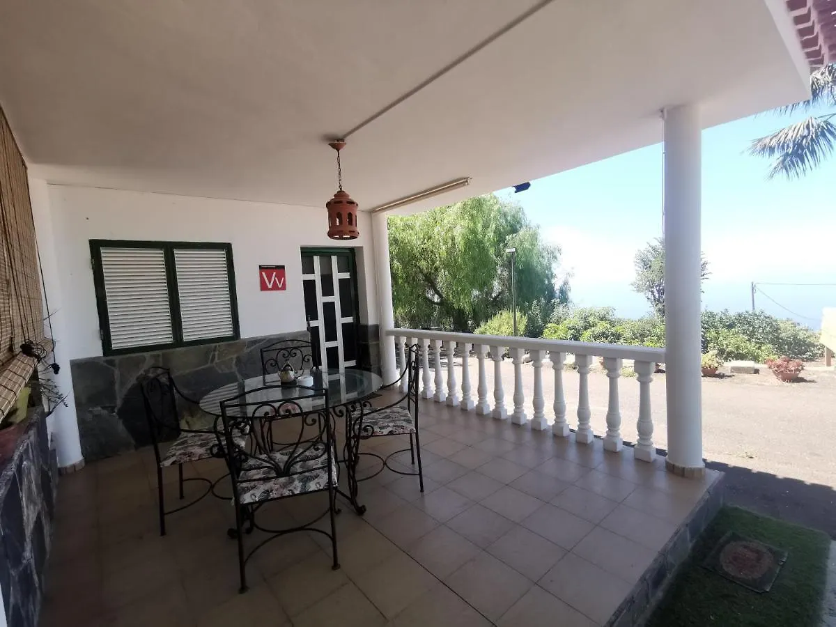 CASA RURAL DOLORES con PISCINA Y VISTAS A LA GOMERA Costa Adeje  España